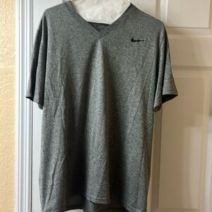 Men’s Nike running shirt